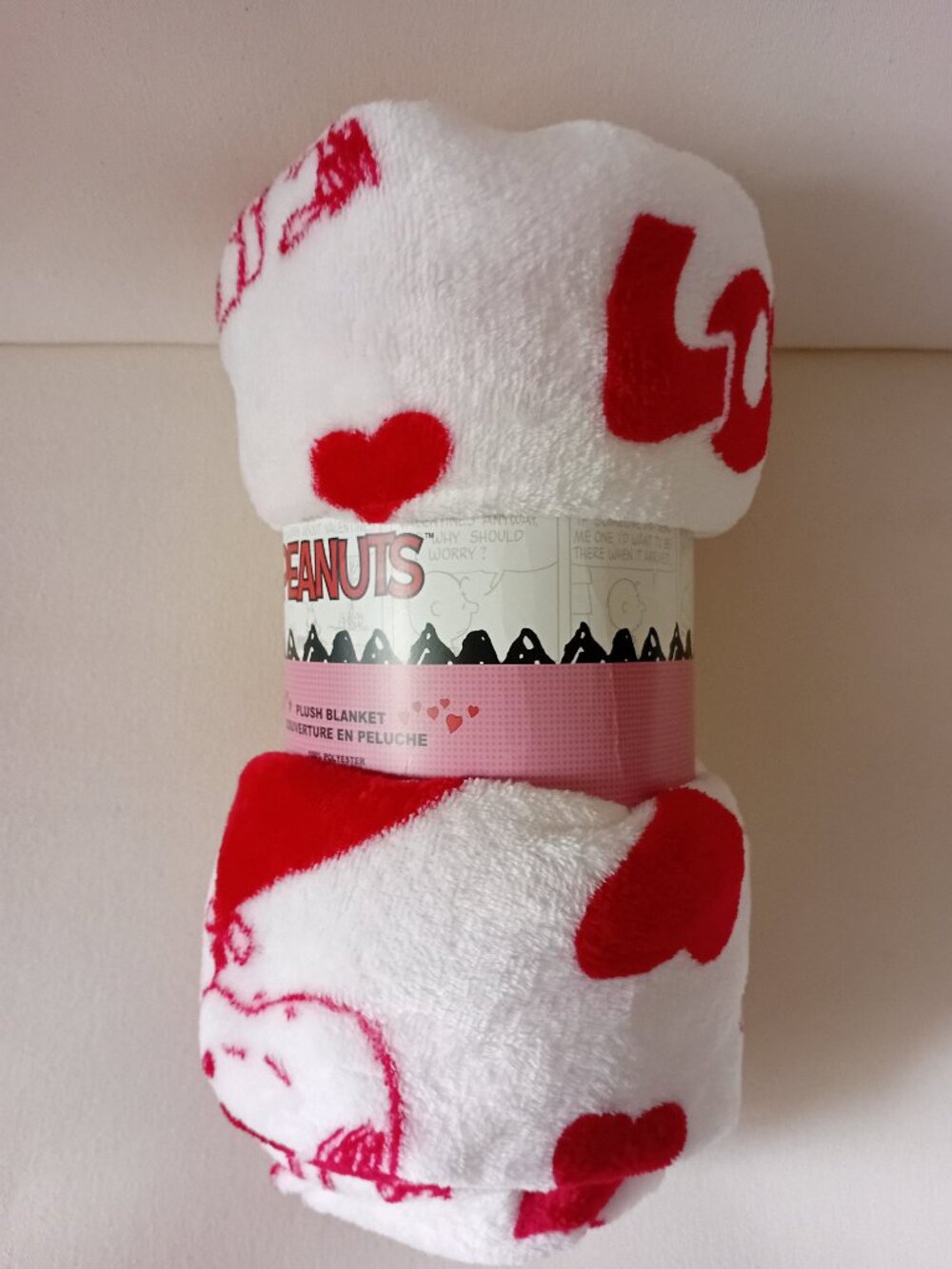 Peanuts° Snoopy Plush Love ❤️ Blanket NEW